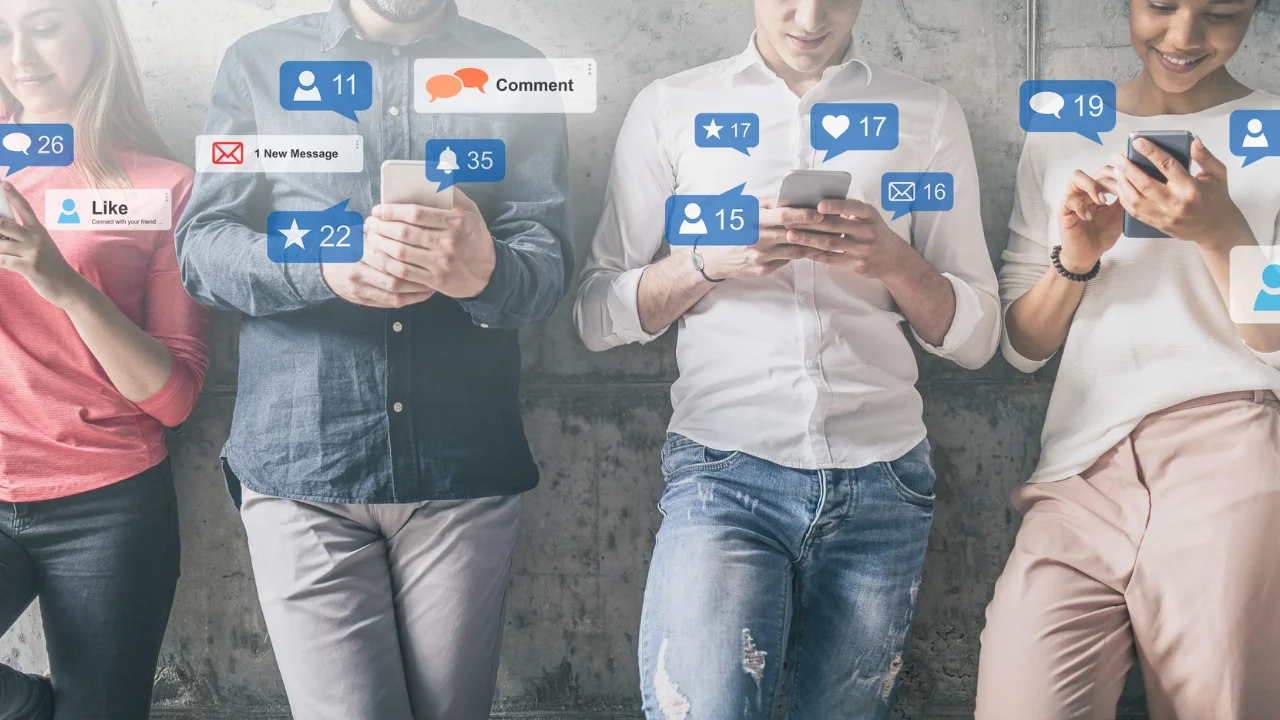Christianity and Social Media: Navigating Faith in the Digital Age