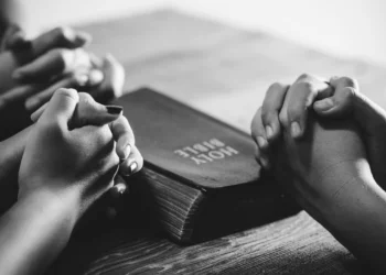 A Guide To The 6 Forms Of Prayer