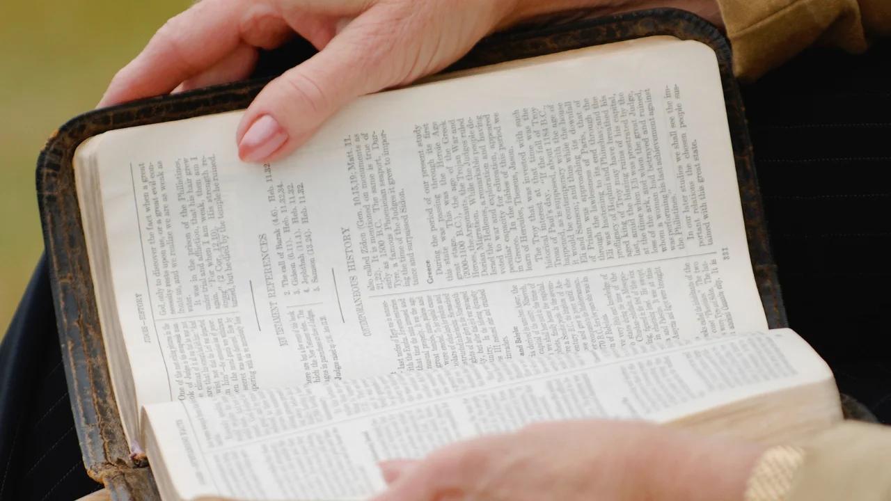 The Benefits of Devotional Reading