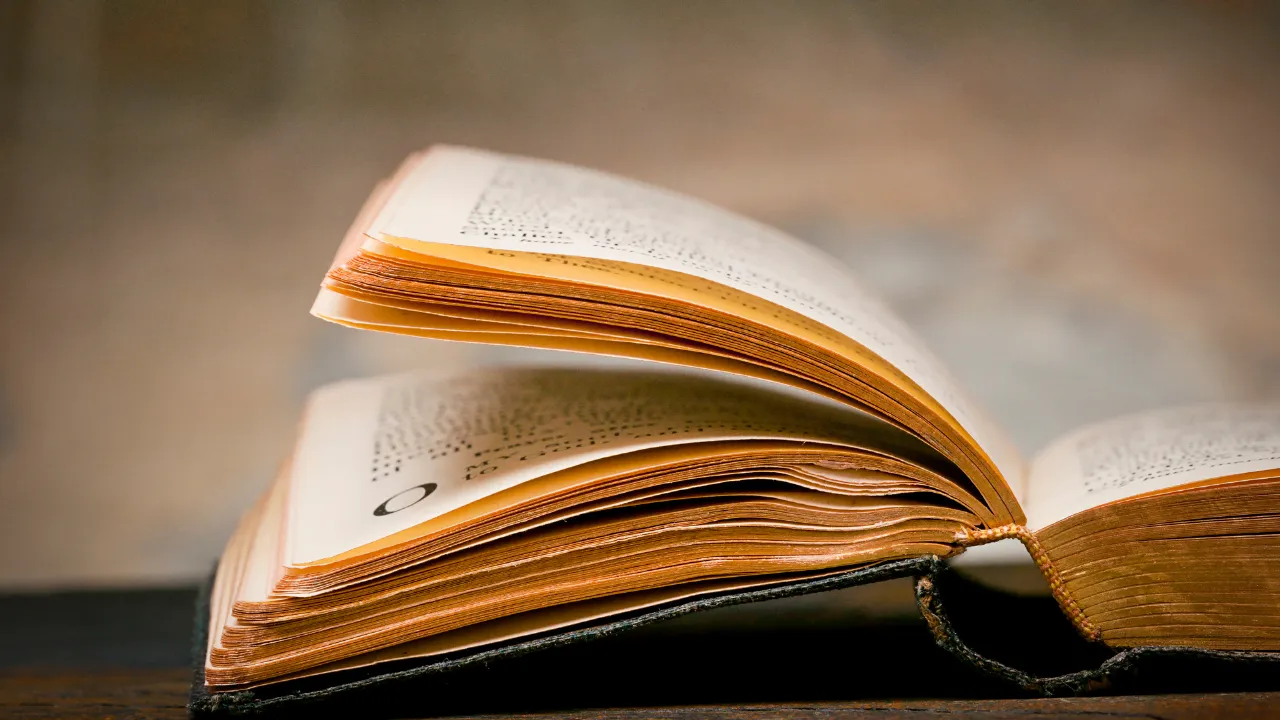 What is the difference between denominations in Christianity?