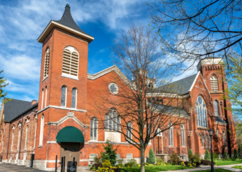 The-History-of-Protestant-Churches-in-America