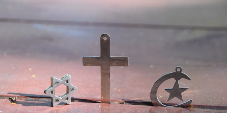 What is The Relationship between Christianity and Other Religions